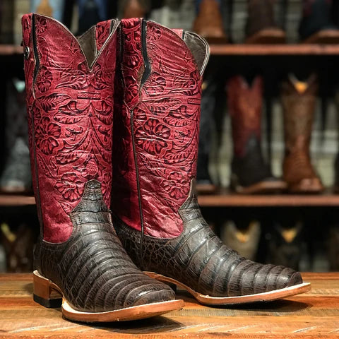 Tanner Mark Women's Embossed Caiman Belly